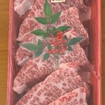 トライアル西友 - 料理写真:■牛バラカルビ焼肉用（小）￥986