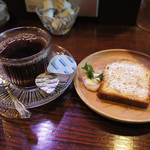 cafe COCKAPOO  - ランチは、ドリンクとケーキ付です。