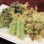 四季の珍味 花盛 - 山菜天ぷら