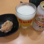 なか卯 - 料理写真:鳥から1個缶ビール