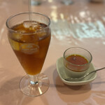 味のレストラン えびすや - デザートとアイスティ
