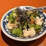 鶏の匠 四谷三丁目店 - “ジャコとお豆腐のサラダ”
