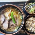 レストハウス国界 - 