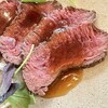 窯焼きピッツァとイタリアン食べ放題 チーズミート - 黒毛牛のローストビーフ
