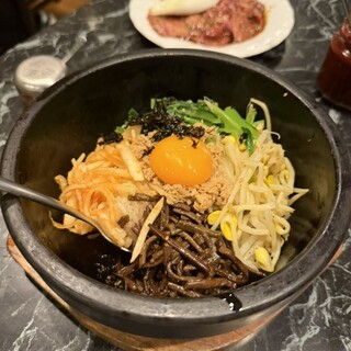やきにくれすとらん ショウナン_1