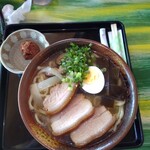 沖縄そば 森の家 - 