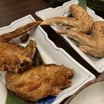 九州酒場 縁 - 手羽先タレと塩