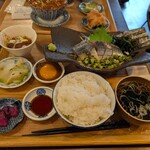 カツオスタンド - 