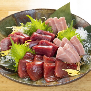 全国から仕入れる鮮魚を様々な調理で