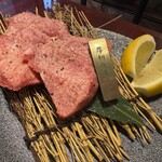焼肉 登牛門 - 