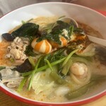 暖暖麻辣燙 - 娘の旦那の薬膳牛骨スープ（中辛）101.63g→3862円！