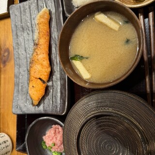しんぱち食堂_1
