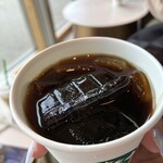 スターバックス コーヒー - すんげぇ形の氷｡