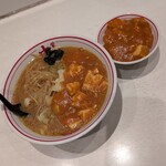蒙古タンメン中本 - 