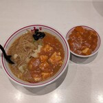 蒙古タンメン中本 - 