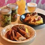 ローストチキンダイニング 吉田チキン - 