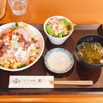 まぐろ食堂 蔵 - 料理写真:まかない丼 2,000円