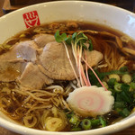 ラーメンいっぱい いっぱい - ラーメンの大700円