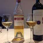 アルティスタ， - 