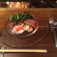 キャトルラパン　神戸三宮 - 新地のキャトルラパンで一番印象に残ったのが前菜盛りだった。