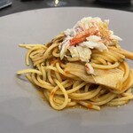 VANNO - 毛蟹と新筍のトマトパスタ