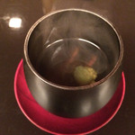 先付。蕗の薹とおにくのお出し。