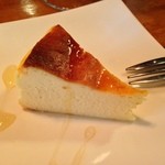 Original Dining KENT,S - デザートのチーズケーキ　　2015.03ランチ