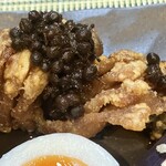 あさや - 八寸：鯉唐揚げ、うろこ煎餅、他季節の物五点盛り