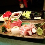 大 - 刺盛