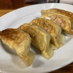 気むずかし家 - 