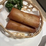 中国料理 四川 - 飲茶　ミニ春巻　1人3本も　(ﾟωﾟ)