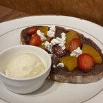 CAFE CINNAMON - 