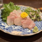 わっつ - 料理写真:鯛のお刺身