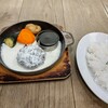 SALON BUTCHER & WINE - 