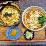 さぬきうどん あじ川 - 親子丼 うどん付き
