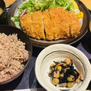 口コミ一覧 : 和食バル 音音 八重洲鉄鋼ビル店 （ワショクバルオトオト