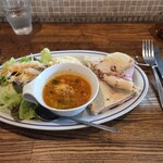 pizza world & m - 料理写真: