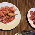 朝鮮飯店 - 料理写真:カルビ タン塩