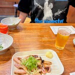はち八 - イカバターとモンスター