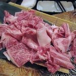 九州名物とめ手羽  - 伊万里牛はこのまま刺身でも食べれそうです。