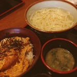 釜あげうどんそば　後楽 - メンチカツ丼と釜あげうどんセット☺︎930円