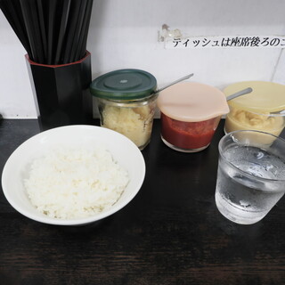 横浜家系らーめん 雷家_1