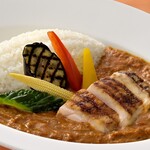 SOCO - SOCO特製 但馬どりと夏野菜のトマトカレー