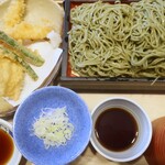 夢庵 - 料理写真:めかぶ活き〆一本穴子天せいろ