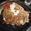 和レー屋 南船場ゴヤクラ - 右:激辛チキンキーマ　左:牛豚合挽きトマト　1200円