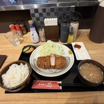 とんかつ 芯 - 特選リブロースカツ定食¥1750（ご飯大盛り無料）