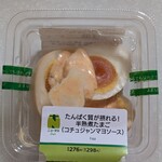 ニューデイズ - 料理写真:たんぱく質が摂れる!半熟煮たまごコチュジャンマヨソース(298円)