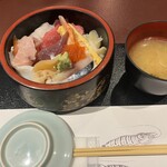 鮨政 - ちらし　具だけ大盛り