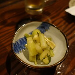 とりぼん - 自家製セロリ漬け　418円