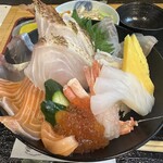魚処 亀山 - 海鮮丼定食(特上)